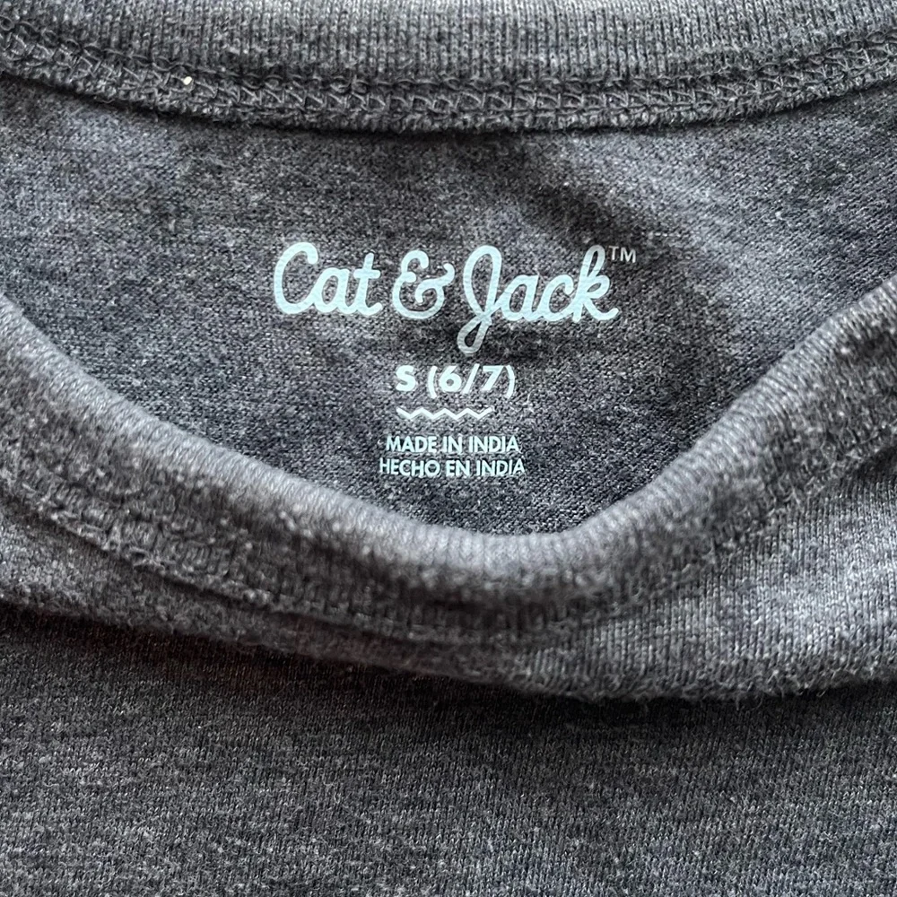 Cat & Jack Boys Short Sleeve T-Shirt Striped Pocket Tee Gray Blue Red Small 6/7